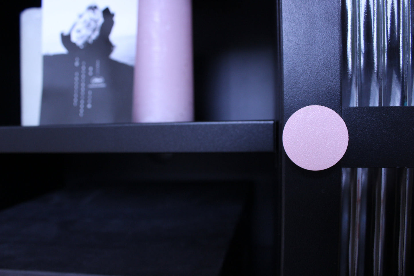 Runder Schrankknopf in Rosa: Ein Hauch von Zauber für Kinderträume